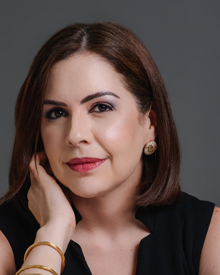 Dra. Liane Bastos